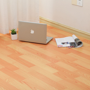 Rollo de Suelo Vinílico de PVC de Densidad Comercial, Antideslizante, Impermeable, Ignífugo, Ecológico, Instalación Suelta - Product Image 1