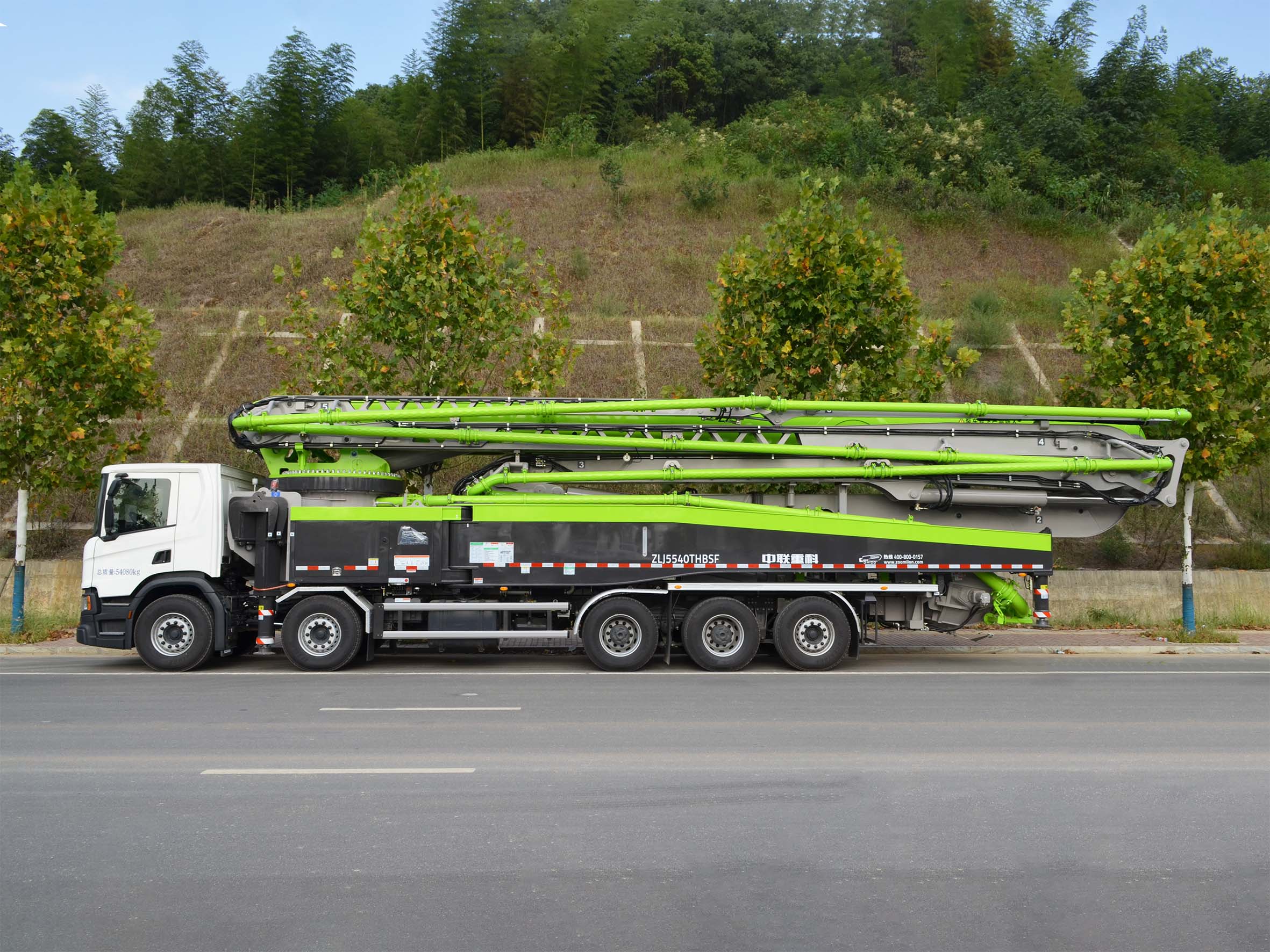 Zoomlion ZLJ5552THBKF 73X-6RZ Concrete Pump Truck - 73M Height