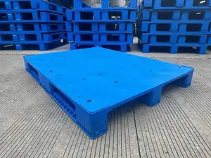 1900*1400 Heavy Duty 3 Skids Solid Deck Plastic Pallets For Electric Industrial