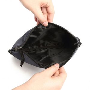 Mins Stylish Minimalist Men's Crossbody Bag Durable Lightweight Camping Detachable <b>Shoulder</b> <b>Strap</b> - Product Image 4