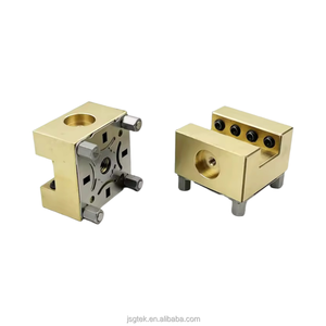 Soporte de electrodo EDM de latón con orificio de extracción de chips, ranura cuadrada de 20x20mm, para máquinas de EDM de plomo de sistema ITS - Product Image 4