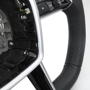 Volant en cuir OEM adaptable pour <span class=keywords><strong>Audi</strong></span> A1 A5 A6 8Y SQ7 8S TTRS R8 B9 RS3 <span class=keywords><strong>Q3</strong></span> Q5 C8 - Product Image 6