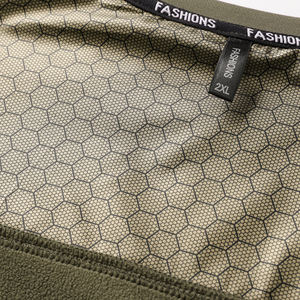 เสื้อสเวตเตอร์คอวีหนา สีพื้น ผ้ากำมะหยี่ เสื้อทำงานผู้ชาย สกรีนโลโก้ได้ ระบายอากาศดี ODM แฟชั่นยอดนิยมประจำฤดูใบไม้ร่วงและฤดูหนาว - Product Image 4