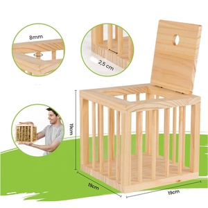 Rack de Heno <span class=keywords><strong>para</strong></span> Conejos, Conejillos de Indias y Hámsteres Soporte de Cubo Resistente. Madera Natural Sin Tratar. Perfecto <span class=keywords><strong>para</strong></span> la jaula de conejos. Rack <span class=keywords><strong>para</strong></span> Heno. - Product Image 3