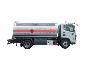 FAWブランド4000 5000 60008000リットルオイルディーゼル燃料クッパータンカートラック - Product Image 5