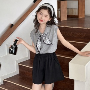 Conjunto <span class=keywords><strong>de</strong></span> <span class=keywords><strong>Ropa</strong></span> <span class=keywords><strong>de</strong></span> Verano <span class=keywords><strong>para</strong></span> Chicas <span class=keywords><strong>Adolescentes</strong></span>, Estilo Coreano, Camiseta Polo sin Mangas con Pañuelo y Pantalones Cortos - Product Image 6