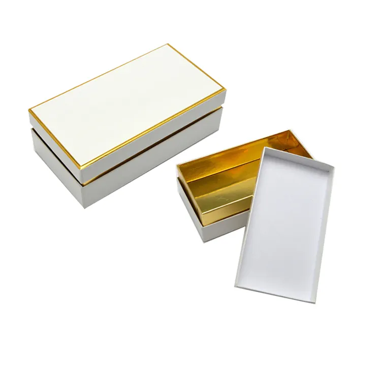 ブランドロゴ付きゴールドハードカバー高級ギフト紙箱を包装するカスタム印刷化粧品セット