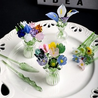 Bouquet d'ornements floraux miniatures faits à la main de style japonais, arrangement de fleurs artificielles fraîches, vase décoratif pour anniversaire