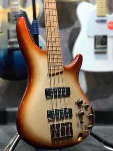 Para Bajo Eléctrico <span class=keywords><strong>Ibanez</strong></span> SR300EB de 4 Cuerdas, Cuerpo Sólido con Fondo/Lados de Arce, Diapasón de Ébano - Product Image 3