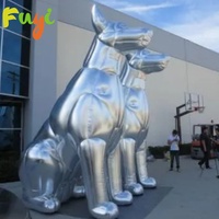 Mascotte de chien gonflable géante décorative personnalisée avec ventilateur intégré et imperméable pour les activités publicitaires