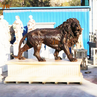 Statues de lion en laiton grandeur nature pour l'artisanat en métal à vendre sculpture de lion en bronze pour l'entrée de la porte d'entrée