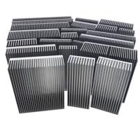Dissipateur thermique CNC professionnel certifié ROHS pour amplificateur audio, avec colle thermique conductrice à extrusion et refroidissement par denture dense personnalisée