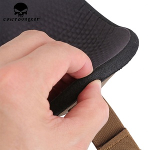 Emersongear Ensemble de genouillères de protection Équipement de plein air Équipement sportif Genouillères tactiques de combat avec version améliorée de style ARC - Product Image 6