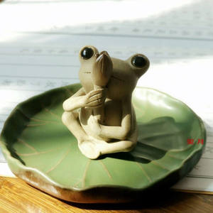 Mini escultura <span class=keywords><strong>de</strong></span> <span class=keywords><strong>rana</strong></span> Zen <span class=keywords><strong>de</strong></span> cerámica, incensario insertado, soporte <span class=keywords><strong>de</strong></span> palo <span class=keywords><strong>de</strong></span> <span class=keywords><strong>incienso</strong></span> para casa <span class=keywords><strong>de</strong></span> té, soporte <span class=keywords><strong>de</strong></span> <span class=keywords><strong>incienso</strong></span> <span class=keywords><strong>de</strong></span> <span class=keywords><strong>rana</strong></span> - Product Image 4