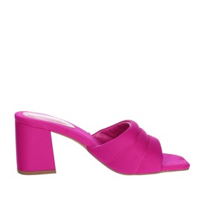 Bucoda pantofole tacco nero eleganti zoccoli e muli - Product Image 4