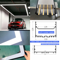 Pendentifs LED modulaires rectangulaires prêts à l'emploi, combinant plusieurs unités pour des installations accrocheuses dans les hôtels, les écoles et les salles d'exposition