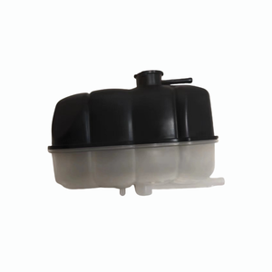 Réservoir d'expansion de liquide de refroidissement 21710-1LA1A, réservoir de récupération de liquide de refroidissement, réservoir d'expansion de liquide de refroidissement 217101LA1A pour <span class=keywords><strong>Nissan</strong></span> Infiniti QX56 QX80 - Product Image 2
