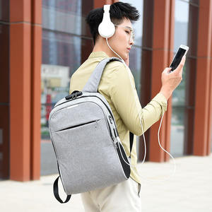 Sac à dos pour ordinateur portable à rayures réfléchissantes personnalisé, vente chaude, hommes femmes, antivol, imperméable, mochilas, port de charge USB - Product Image 3