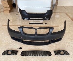 Kit Paraurti Anteriore e Posteriore per BMW <span class=keywords><strong>Serie</strong></span> 3 E90 2005-2008 Pre-modificato M3 Large Surround in PP - Product Image 6