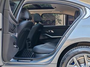 <span class=keywords><strong>BMW</strong></span> <span class=keywords><strong>i3</strong></span> <span class=keywords><strong>2022</strong></span> eDrive 35L, Sedán Eléctrico Puro de 4 Puertas y 5 Plazas, Vehículo Eléctrico Chino - Product Image 5