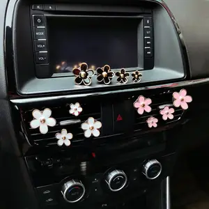 4pcs Floret Car Air Freshener Perfume Clip Cute Small Flowers Pink Car Accessories Interior Woman Aromatherapy Air Vent Clip