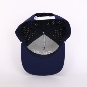 Cappello da <span class=keywords><strong>Golf</strong></span> sportivo a 5 pannelli all'ingrosso berretto da Baseball Unisex di alta qualità con foro tagliato al Laser Logo impermeabile in poliestere BSCI