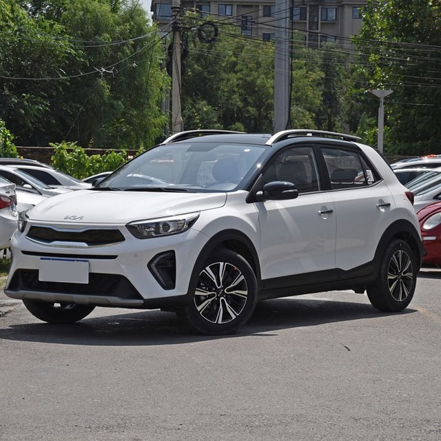 Chinese 2025 New Cars Hot Sale KIA Kx1 2024 Automatic Manual Gasoline Cars SUV New Car High Quality Vehicle Family Small SUV