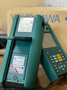Calibrador de Procesos Multifunción Yokogawa Serie CA500/CA550, Alta Precisión 0.015%, Pantalla LCD Reflectante IP54 - Product Image 2