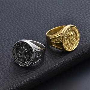 Anillo de exorcismo de San Benito para hombres y <span class=keywords><strong>mujeres</strong></span>, acero inoxidable, oro, plata, Cruz católica, anillo de protección, anillo de cazador de fantasmas - Product Image 2