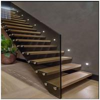 CBMMart Villa neuve moderne poutre centrale escalier en bois massif de chêne et hêtre avec bande LED à vendre
