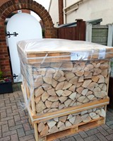Vente en gros de bois de chauffage séché au four à vendre bois de chauffage hêtre chêne frêne 25cm et 35cm de France disponible à l'exportation