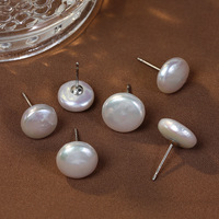 Boucles d'oreilles clous baroque en perles d'eau douce naturelles blanches à petits boutons, en argent S925, unisexe, directement de l'usine, en stock, pour femme