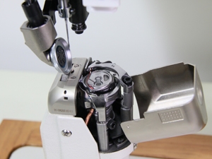 Industrial Shoes <b>Sewing</b> <b>Machine</b> Leather Post Bed Computerized for Good Quality Hot Sale <b>Portable</b> Leather <b>Sewing</b> <b>Machine</b> Cylinder - Product Image 3