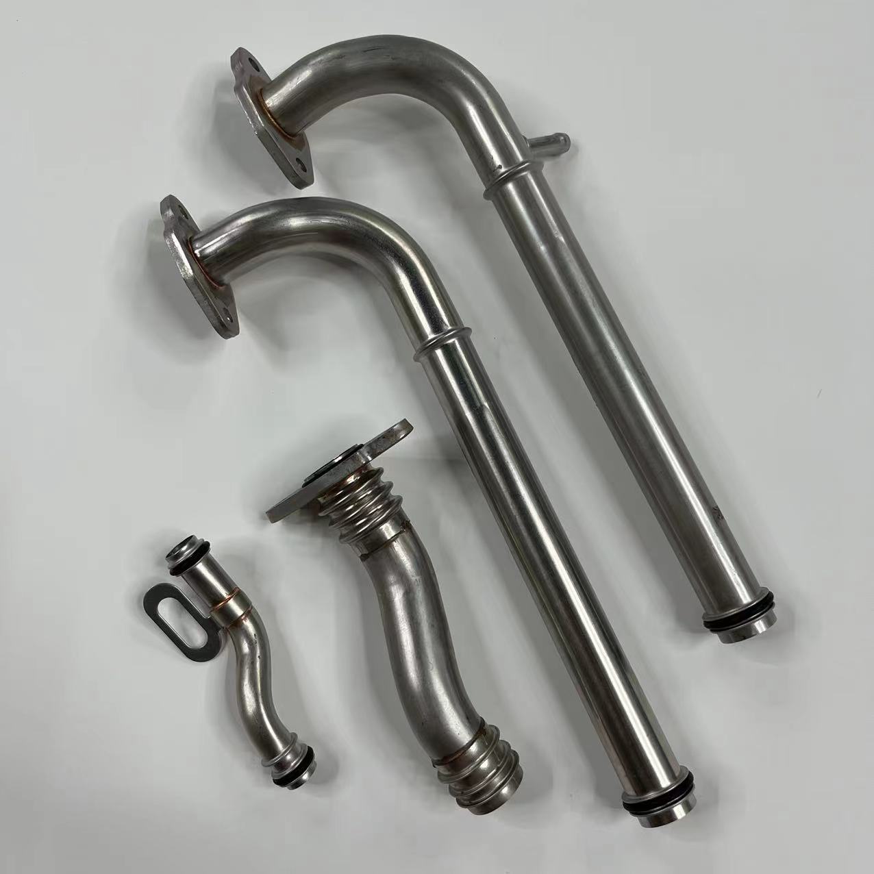 Opel Astra J 1.6 Turbo Oil Cooler Tube (OEM 25191472) – Durable