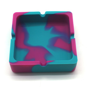 Cenicero Cuadrado de Silicona Antideslizante AGG AT-07, Diseño Creativo, Clásico, Sin Humo, Luminoso, Estilo Americano, Nuevo, en Oferta - Product Image 2