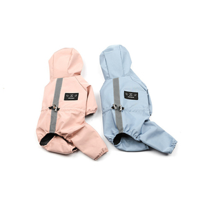 Chaqueta de lluvia para mascotas de diseño humanizado Body-hugging Cingulate Luxury Dog Chubasquero Mono - Product Image 5