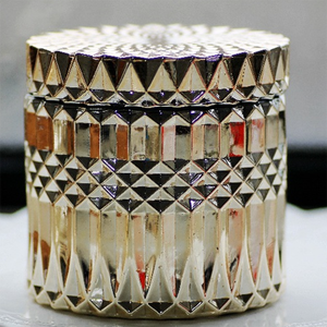 Boîte à bijoux en verre rétro moderne couvercle suspendu en métal <span class=keywords><strong>bougie</strong></span> lanterne intérieur extérieur décor <span class=keywords><strong>de</strong></span> noël <span class=keywords><strong>centre</strong></span> <span class=keywords><strong>de</strong></span> <span class=keywords><strong>table</strong></span> - Product Image 5
