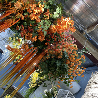YL Décoration de mariage artificielle suspendue au plafond, fleurs artificielles en PVC souple, vigne blanche à longues tiges, bouquet de 140 cm