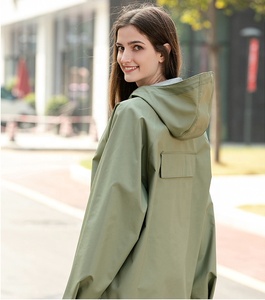 <span class=keywords><strong>Veste</strong></span> <span class=keywords><strong>de</strong></span> <span class=keywords><strong>pluie</strong></span> à capuche respirante en PVC <span class=keywords><strong>pour</strong></span> femmes |   Manteau <span class=keywords><strong>de</strong></span> <span class=keywords><strong>pluie</strong></span> portable pliable imperméable <span class=keywords><strong>pour</strong></span> les voyages et le cyclisme - Product Image 2
