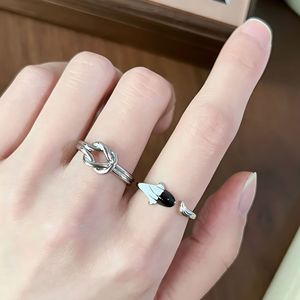 Anillo de Plata de Ley S925 con Diseño de Nudo Trenzado, Anillo Abierto para el Dedo Índice, Joyería Unisex para Uso Diario - Product Image 4