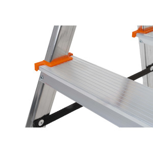 Stylo GIERRE BA250 Double-Sided Fiberglass Insulation Industrial Straight <b>Ladder</b> with up 3m Height for Supermarket Applications - Product Image 2
