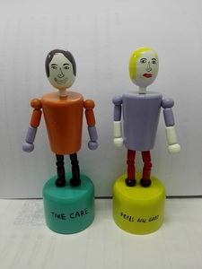Marionnettes à main en bois pour enfants avec logo personnalisé, figurines de théâtre de marionnettes jouets fournies par l'usine - Product Image 4