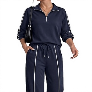 Pantalon de jogging Ever Glow pour femme, couleur unie, polyester/coton, taille élastique 2-en-1, respirant, poches latérales, coupe classique, idéal pour les loisirs - Product Image 1