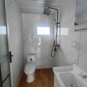 Vente chaude Maison de bureau préfabriquée en acier de 50 m2 Extérieur 5 chambres 2 salles de bain Double <span class=keywords><strong>garage</strong></span> Hôtels Cuisine Panneau sandwich Gym - Product Image 5