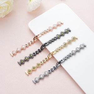 Correa Compatible con iWatch S9, Correa de Metal con Diamantes de Imitación para Apple Watch de 12mm, 14mm, 18mm, 20mm, 22mm, en Plata, Champán, Oro Rosa y Negro - Product Image 1
