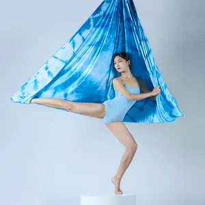 Amaca da Yoga Aereo in Nylon Antigravitazionale ad Alta Resistenza Personalizzabile con Immagine, per Yoga Aereo - Vendita all'Ingrosso - Product Image 1