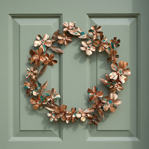 Corona Floral de Cobre Hecha a Mano, Decorativa Rústica, Redonda, Sin Iluminación, Paquete Individual - Product Image 3