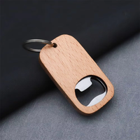 Ouvre-bouteille et porte-clés en bois rectangulaire arrondi double usage avec citation gravée au laser, idéal pour les soirées en bar, les fêtes et le transport quotidien