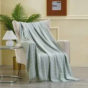 100% tenun pabrik selimut lempar bergaris Herringbone Jacquard akrilik rumbai polos gaya rajutan kursi Sofa tempat tidur Hotel