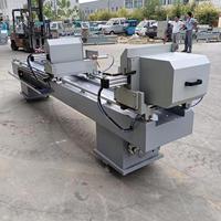 Scie à découper les profilés UPVC à alimentation par poussée, longue durée de vie, machine de fabrication de fenêtres UPVC